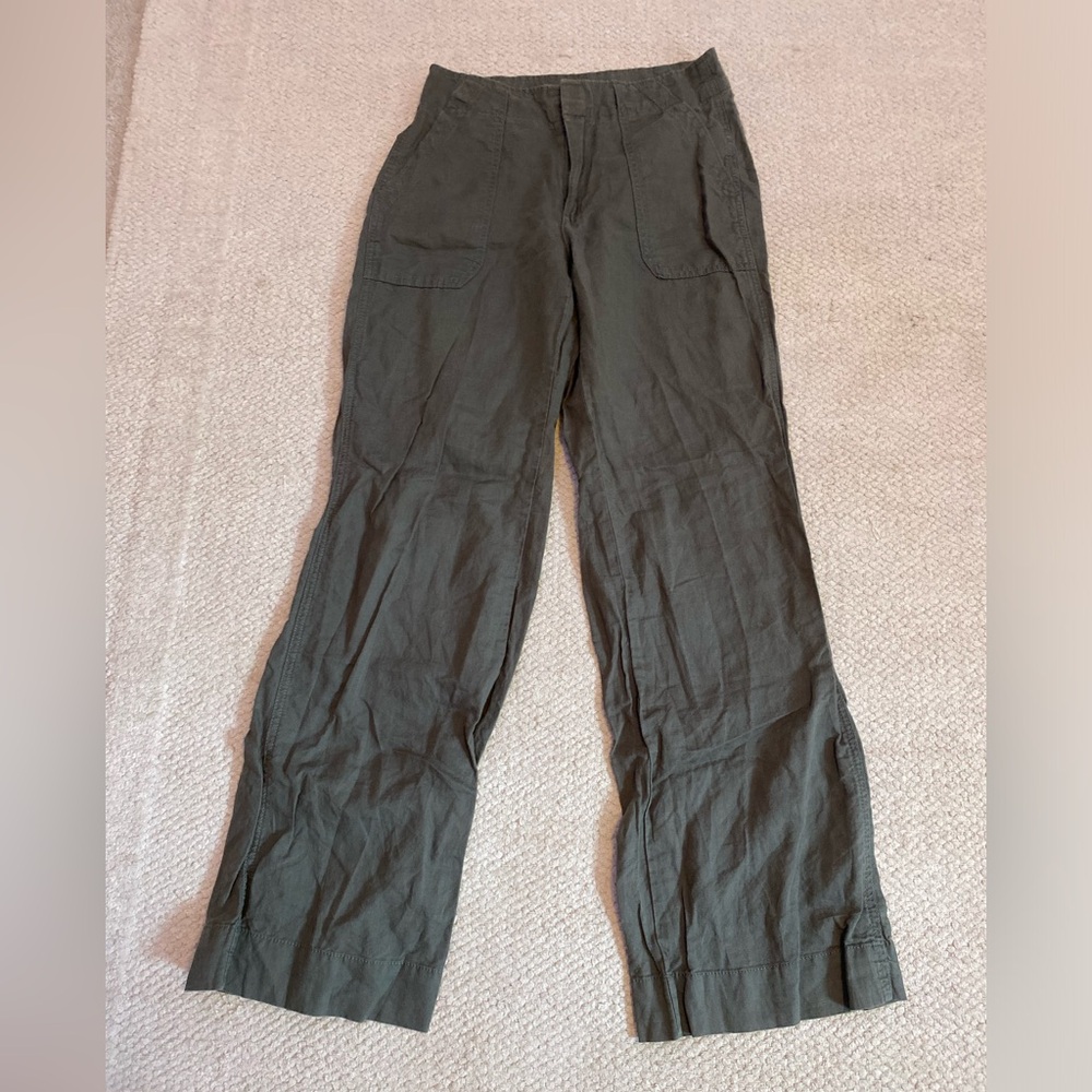 Gap linen green pants